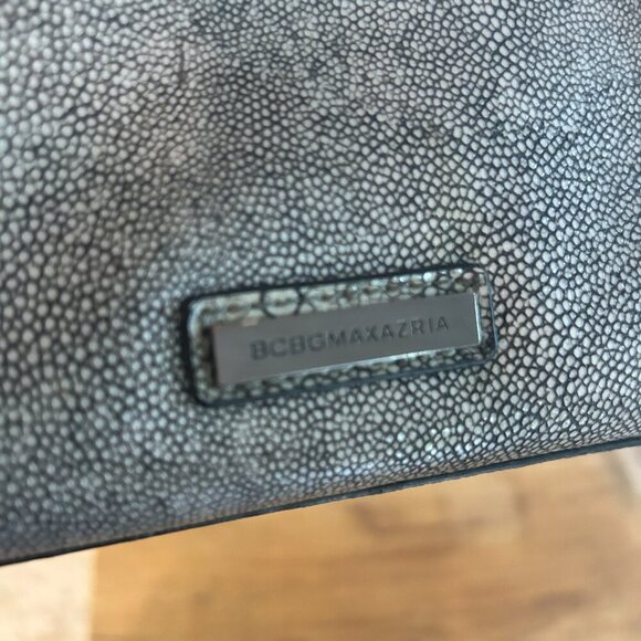 BCBG Black White Stingray Print Leather Handbag Shoulder Bag Designer Tote - Picture 3 of 11